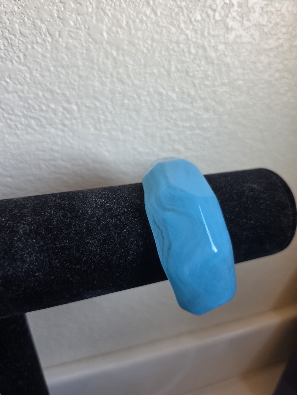 Bangle - Picture 3 of 5